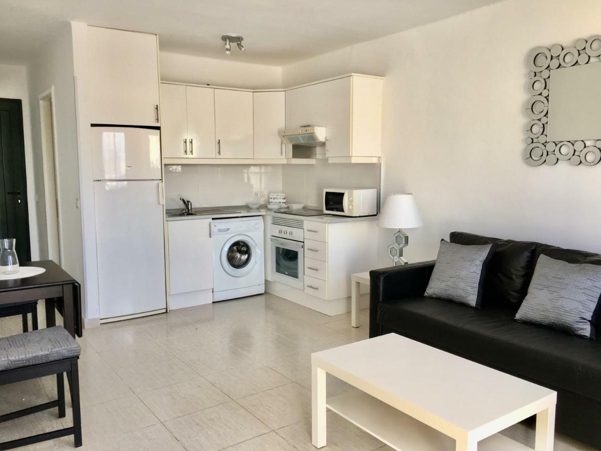Apt Barlovento. Near The Beach Tías Buitenkant foto