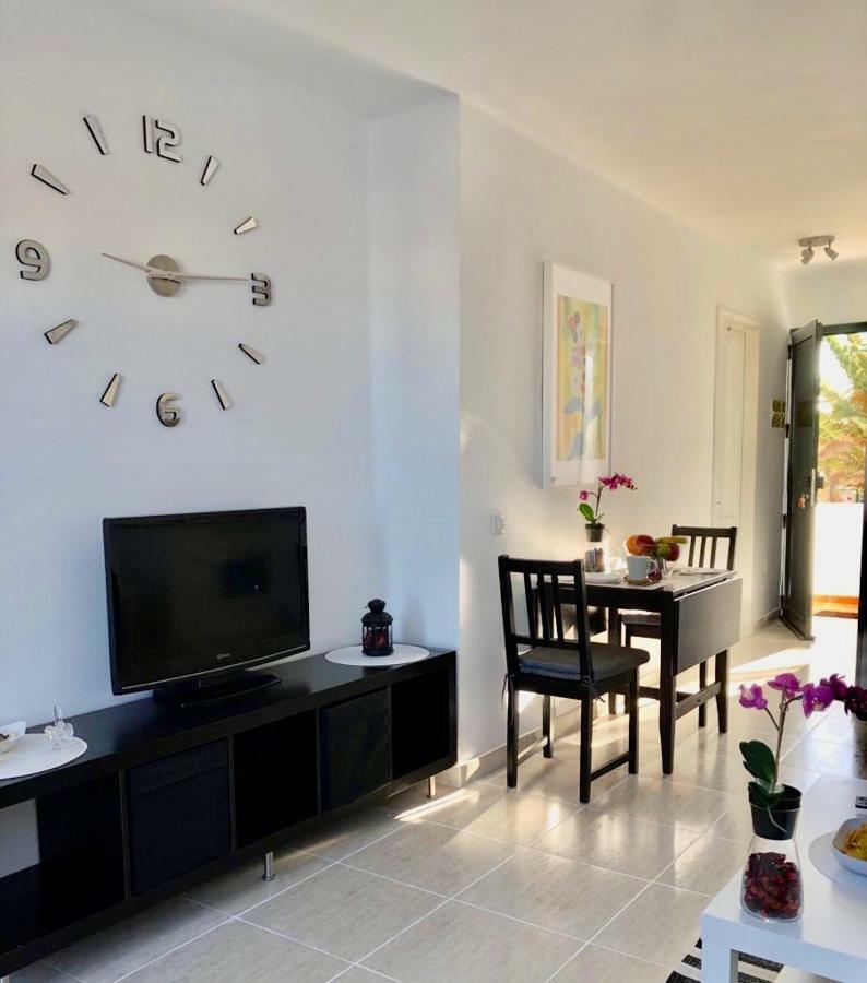 Apt Barlovento. Near The Beach Tías Buitenkant foto